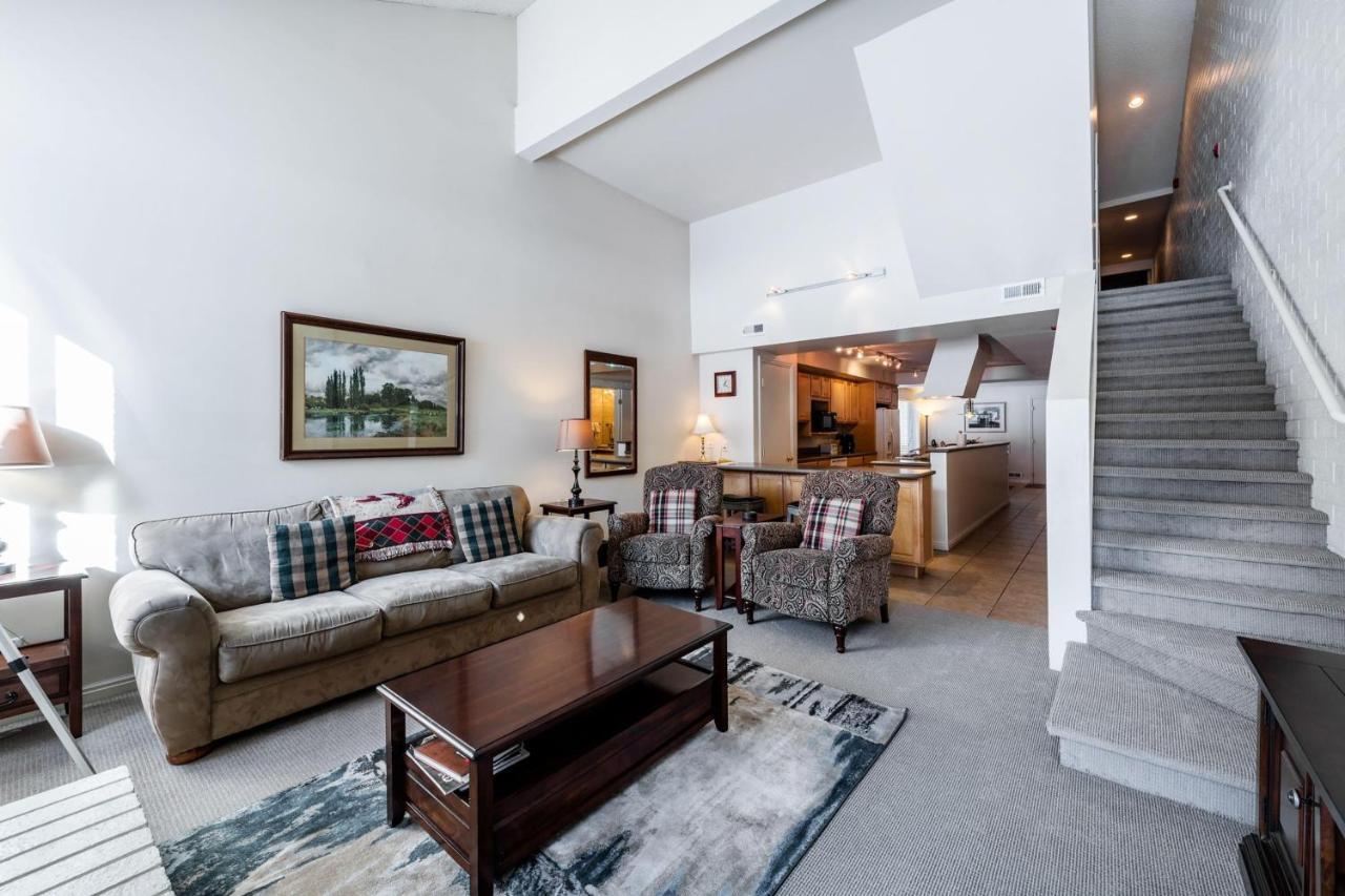 Park Avenue Townhomes By Identity Properties *